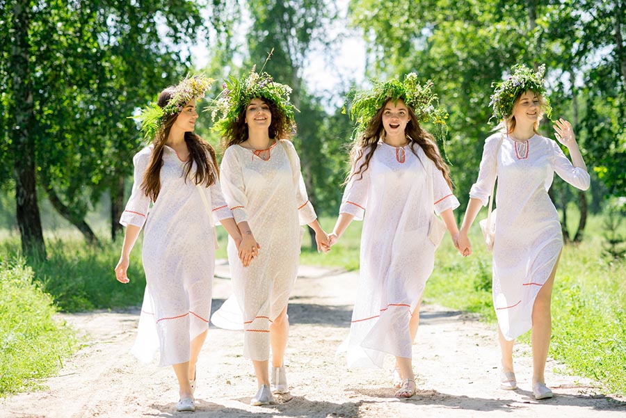 Slavic girls in Cypin